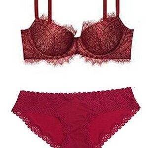 Victorias Secrets Dream Angels Burgundy Lined Demi Bra Set